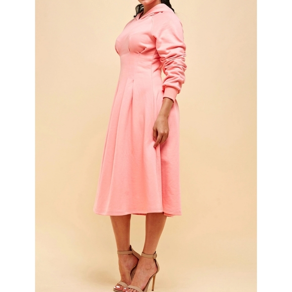 Michelle - Picture 4 of 6